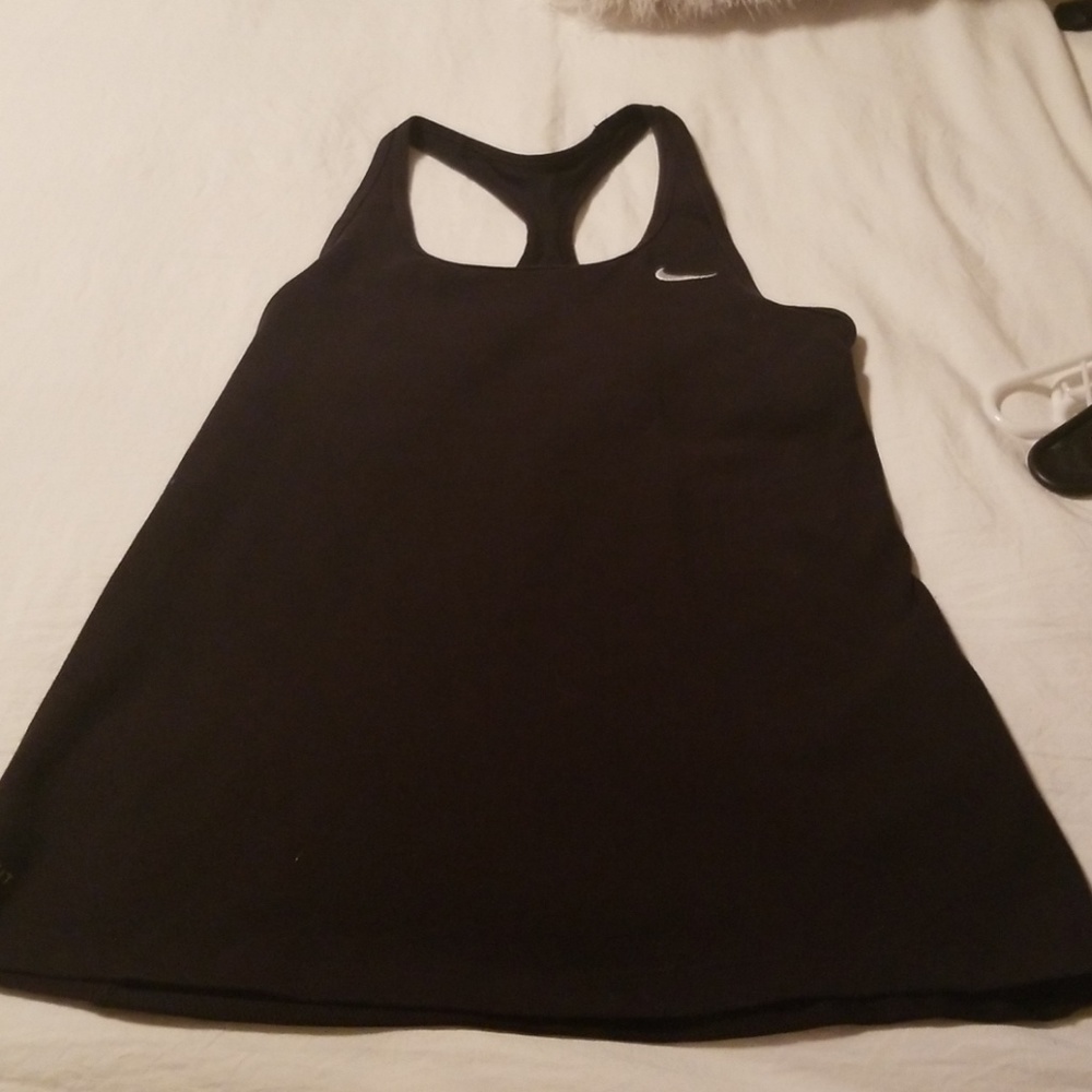 Black workout top